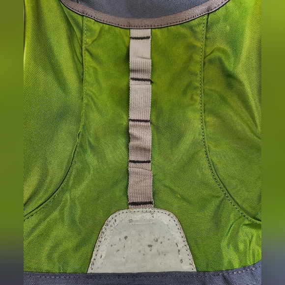 L.L. Bean Explorer Backpack 25L -GREEN - Picture 9 of 12